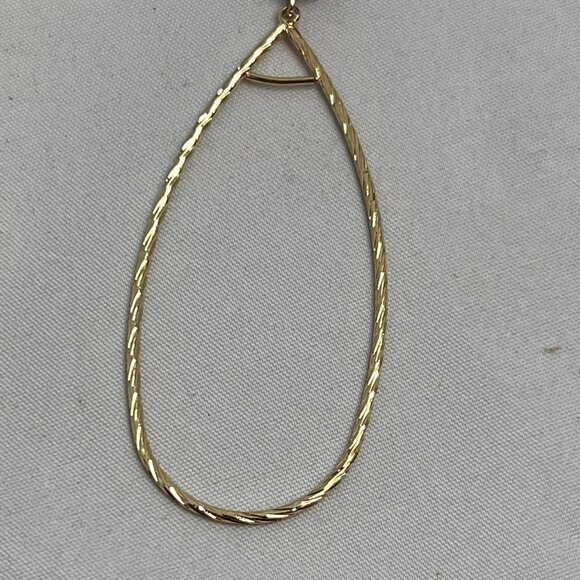 Ballet Gold tone chain with neutral beads and large gold tear drop pendant - Picture 2 of 7